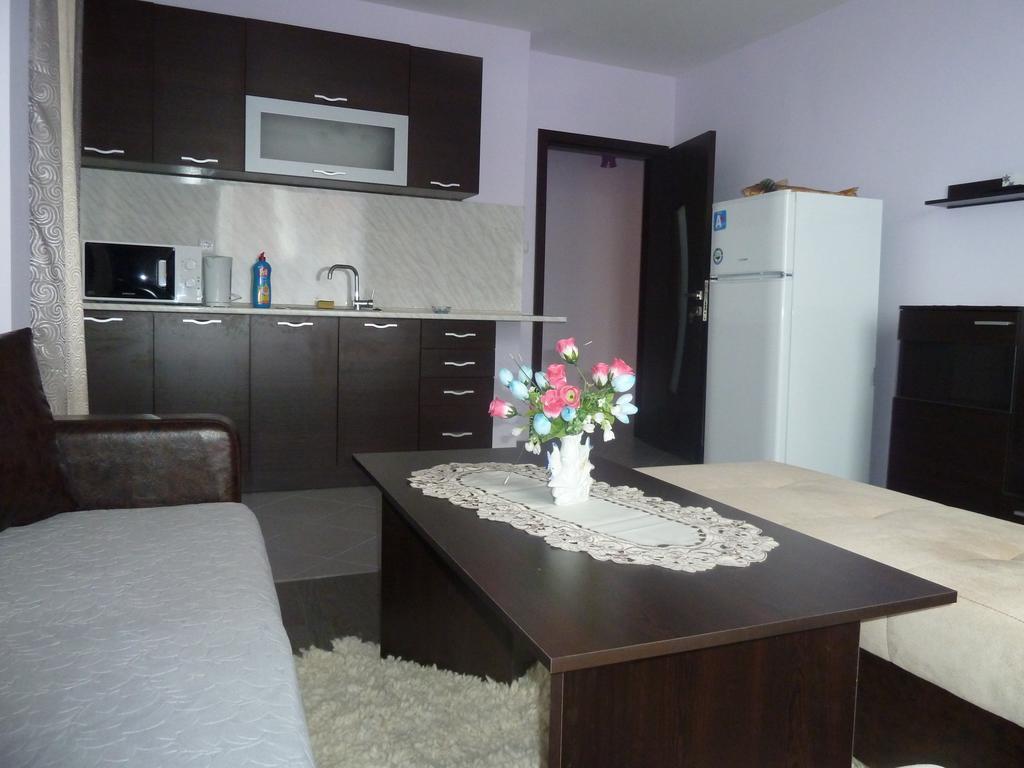 Anfid Apartments Burgas Exterior photo